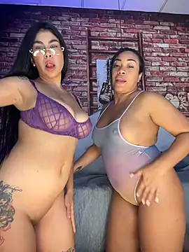 SmileyBabeXXX লাইভ XXX চ্যাট
