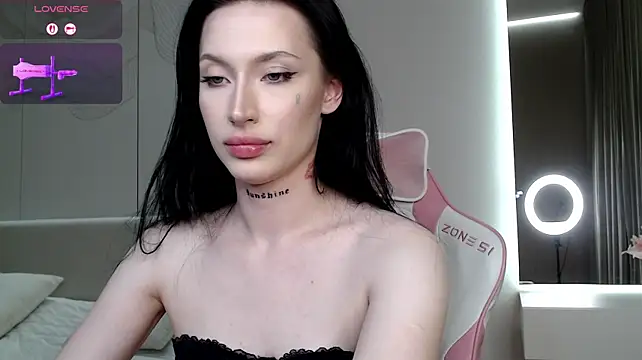 JenniferQueen11 XXX чат на живо