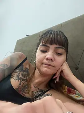 Show de Lollaa_soarsz na webcam