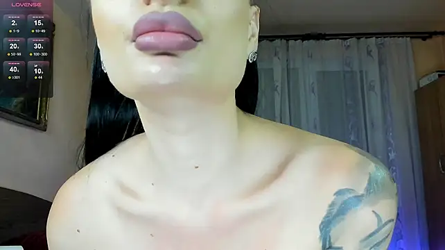 Ranyia1 Live XXX-Chat