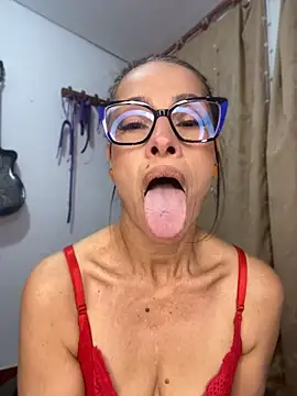 Goddess-Love-'s Live XXX Chat