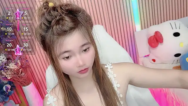 Živý XXX chat di-or-