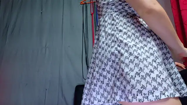 Chatroom XXX en direct de Katty_dirty31