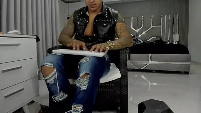 master_leather 라이브 XXX 채팅