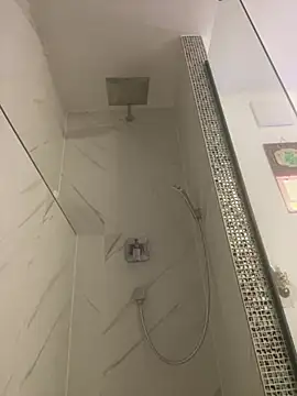 Just-Lilly Chat XXX live