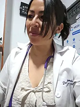 Chat XXX ao vivo de JustSamantha_