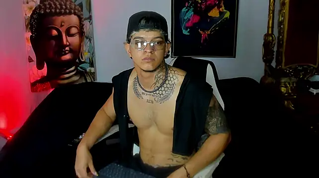 Živý XXX chat Noah__Browm