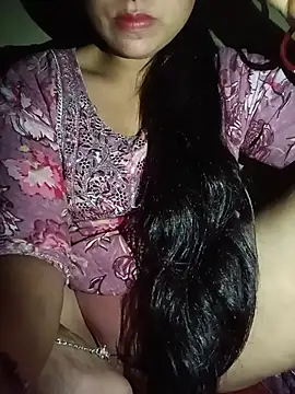 lovely_bhabhi_のライブXXXチャット