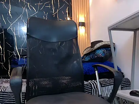Steven_x94's Live XXX Chat