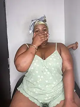 Czat XXX na żywo – Cuddle_Bear