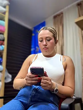 XXX chat uživo modela VIOLETA-25_