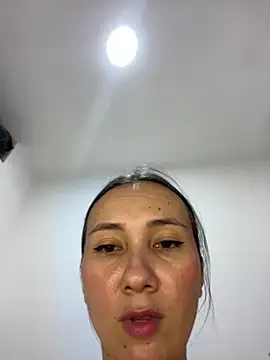 Abby_Colyns23のライブXXXチャット
