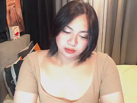 Živý XXX chat AsianHotPrecious
