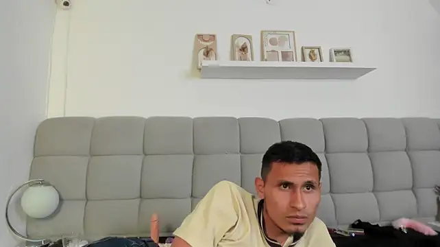 Chat XXX en directo de axcel_anny