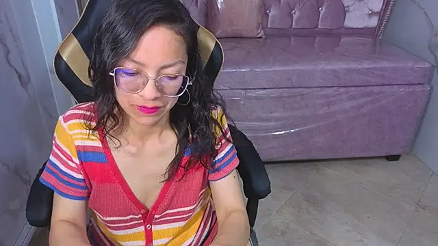 Sandra98_b – Live XXX-chat