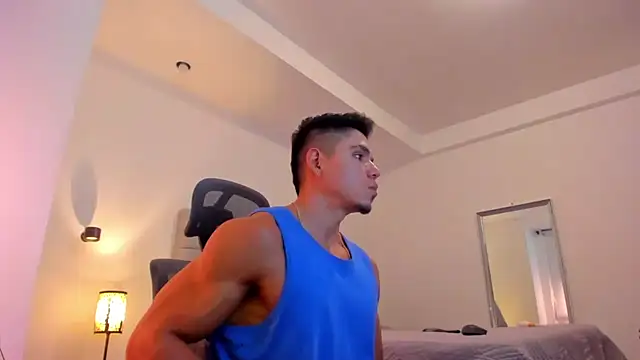 Chat +18 de chris_morgan7 ao vivo