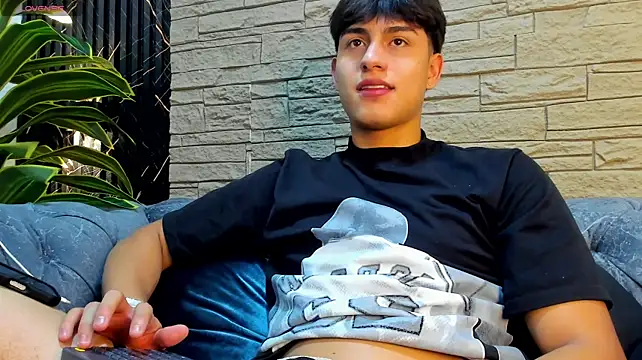 Lander_Cruz Chat XXX in diretta