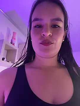 luciemiler live XXX chat