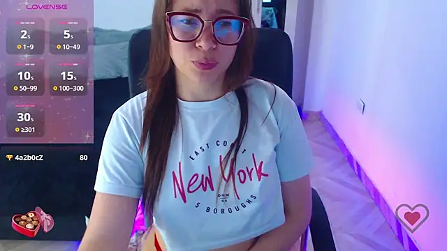 Chatroom XXX en direct de SharonR1