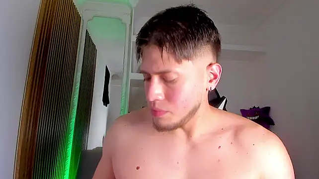 SebastianMaximoff_ Live XXX-Chat