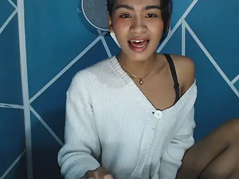 miss_thalia14's Live XXX Chat