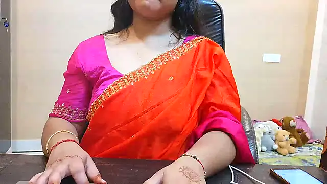 PUCHEJAAN's Live XXX Chat