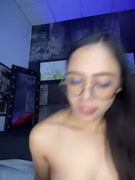 XXX chat uživo modela HappyKittyXXX