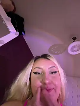 Chatroom XXX en direct de NibiruNairobi69