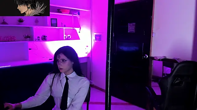 la_bommbastic élő XXX-chatje