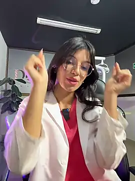 iris_cuteface Chat XXX live