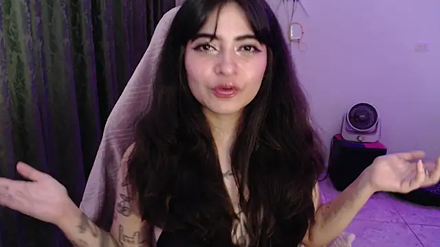 Annagoth_ Chat XXX in diretta