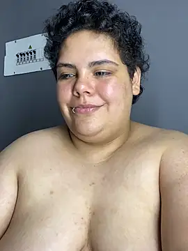 Hailey_Curvy Obrolan Langsung XXX