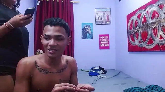 Chatroom XXX en direct de black_twinks