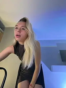 Emily_Hartt's Live XXX Chat