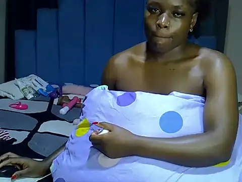 Chat +18 de melanin_moon ao vivo
