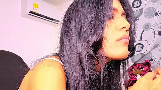 Julieta_turner's Live XXX Chat