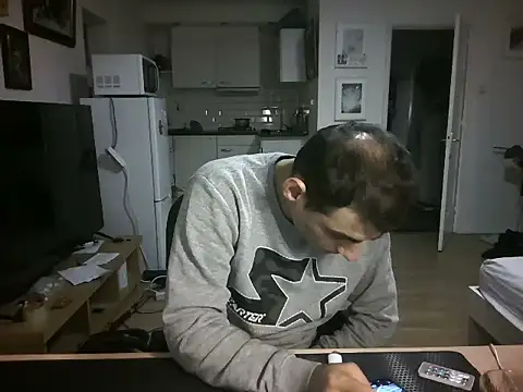 XXX chat uživo modela mihaimichael