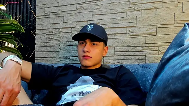 Chatroom XXX en direct de Lander_Cruz