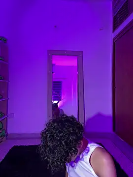 XXX chat uživo modela Limitless_boy