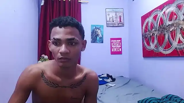 Chat +18 de black_twinks ao vivo