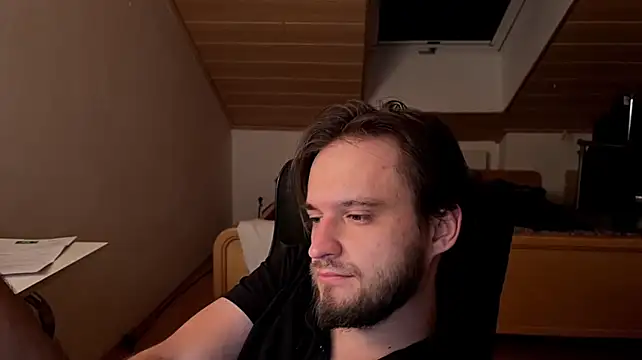 XXX chat uživo modela Bez3ybik