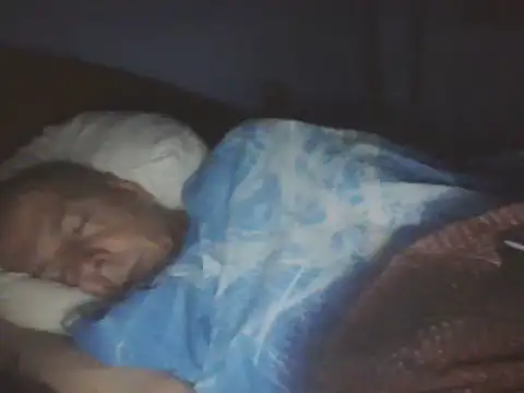 SHARPSkinhead live XXX chat