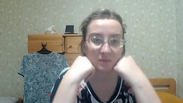 Chat +18 de Smart_Rose ao vivo