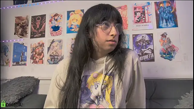 snowblack_'s Live XXX Chat