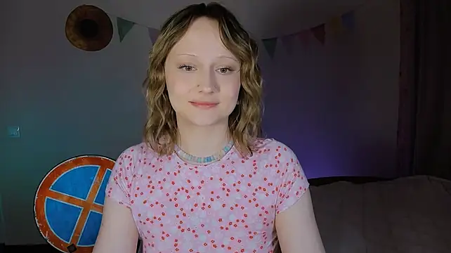 MariaMango Adlı Modelin Canlı XXX Sohbeti