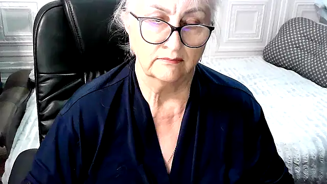LolkaAlyss' Live XXX Chat
