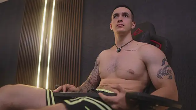 JacksonOlsenn – Naživo XXX chat