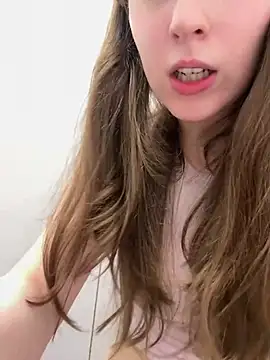 Chat XXX ao vivo de FroggyAnna