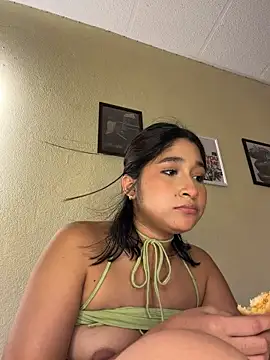 Chat XXX en directo de AriBunny18