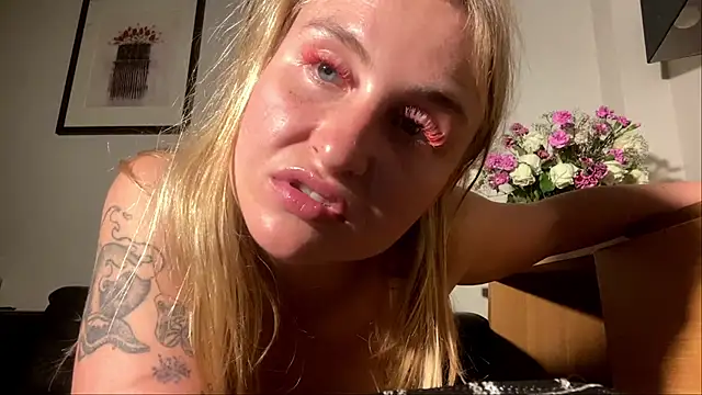 SherillBembii Chat XXX live